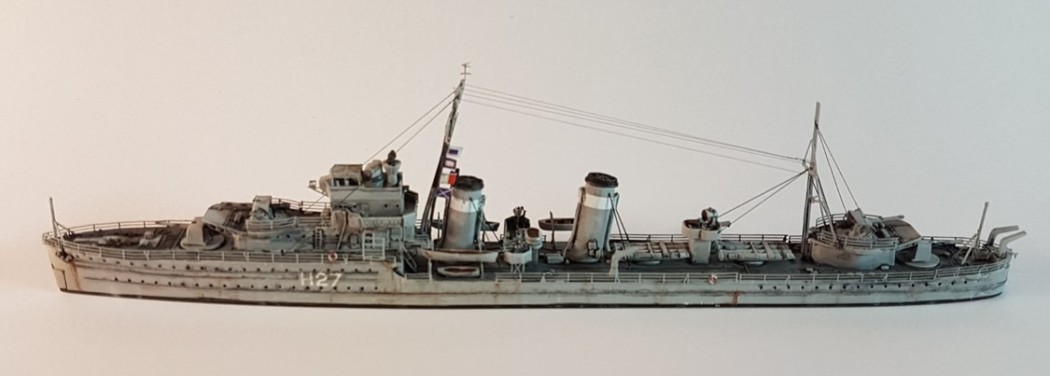 1/700 British E Class Destroyer by Tamiya Review