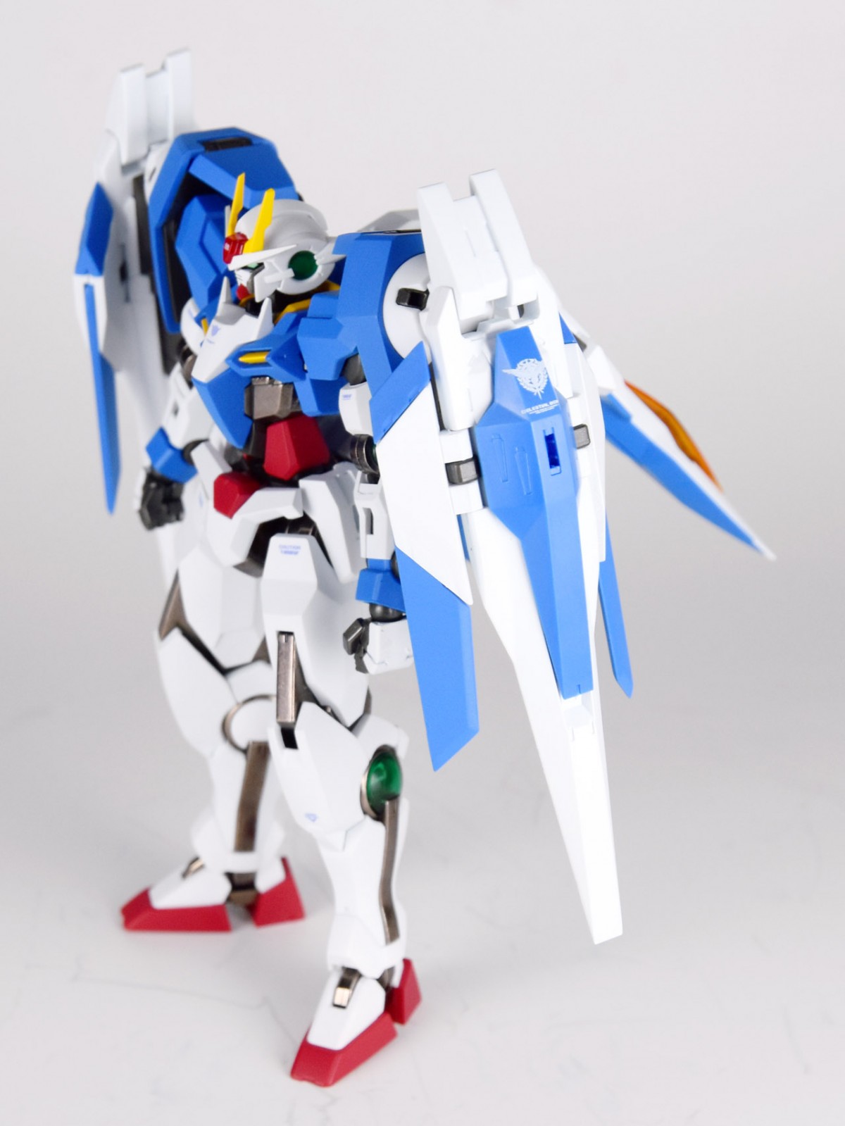 00 raiser metal robot