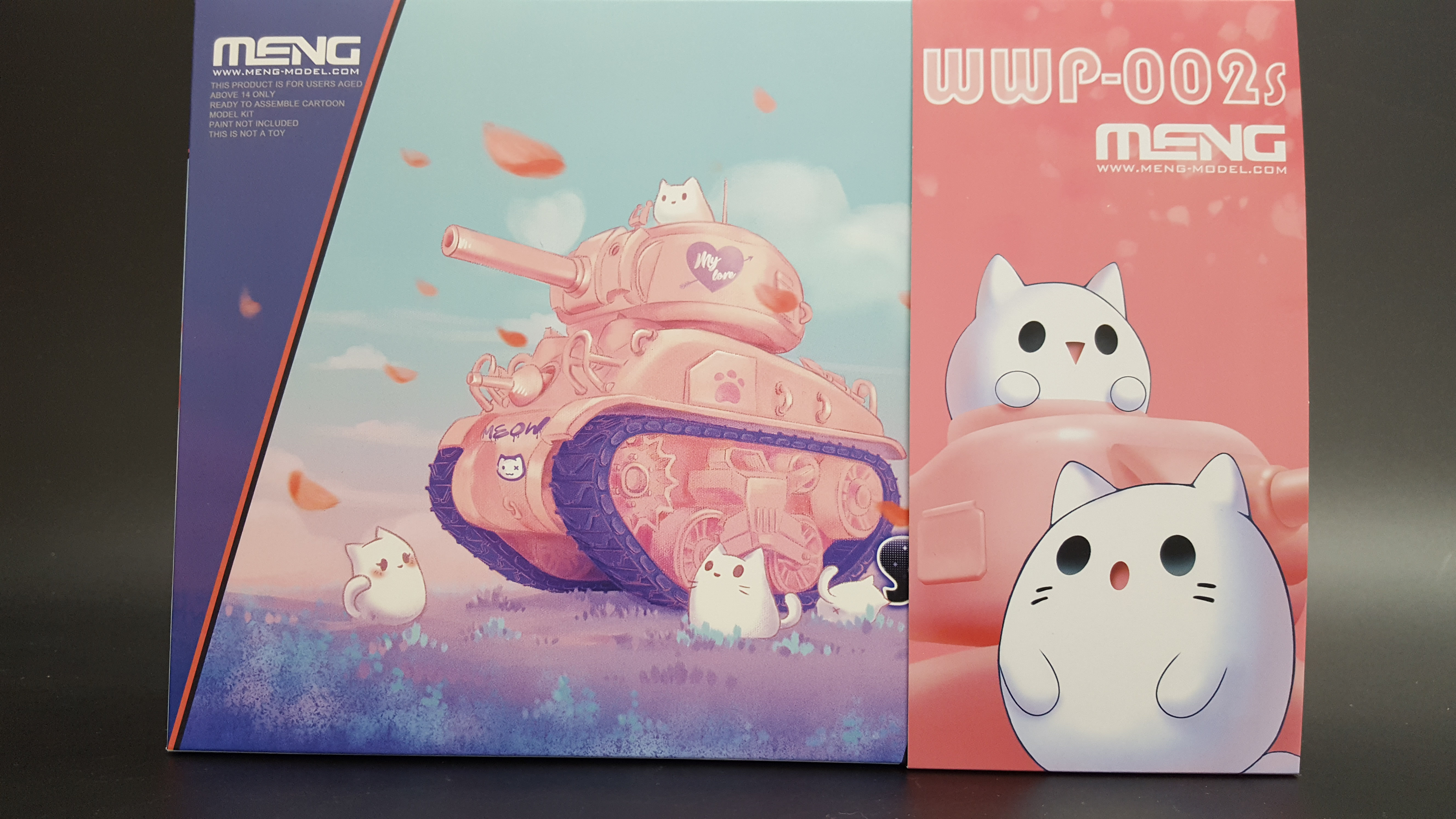 pinky world war toons m4a1 sherman (pink color)