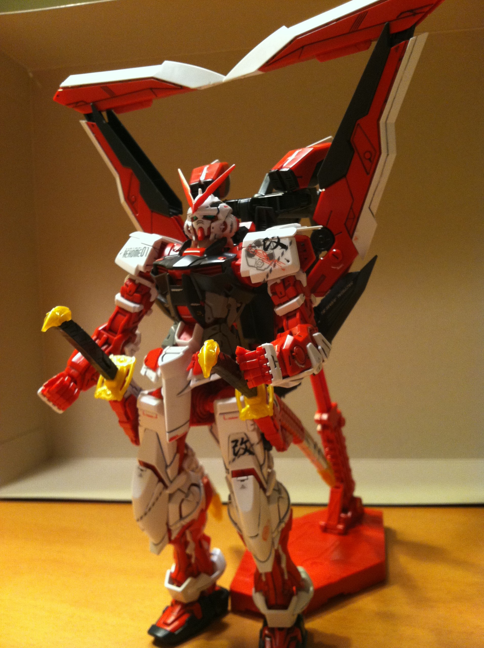 3-astray-red-frame-delta-form-3-2