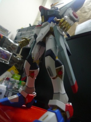 08 - Gundam Pose without Dragoons (9)
