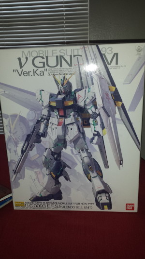 Nu Gundam Box